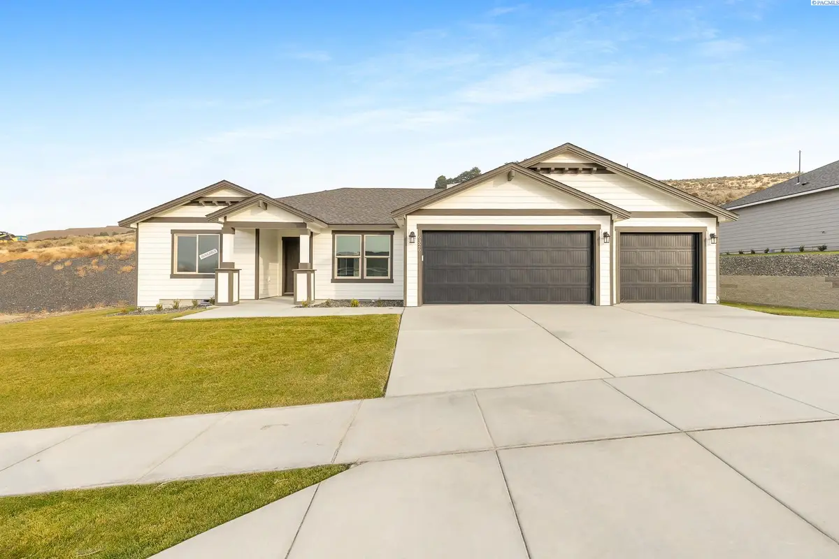 6326 W 28th Ave, Kennewick, WA 99338 - #1
