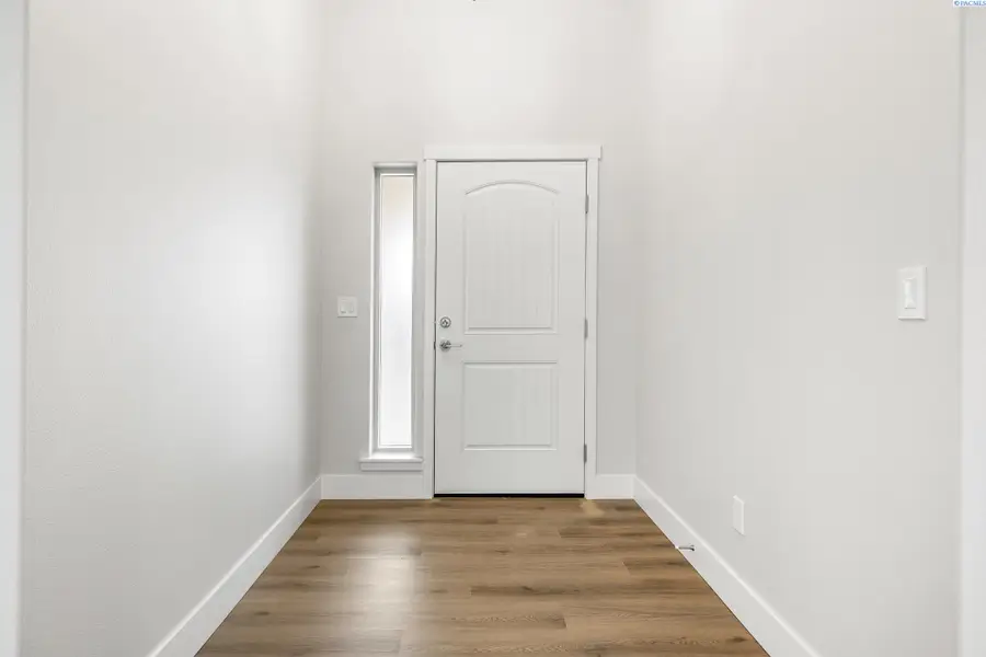 6326 W 28th Ave, Kennewick, WA 99338 - #3