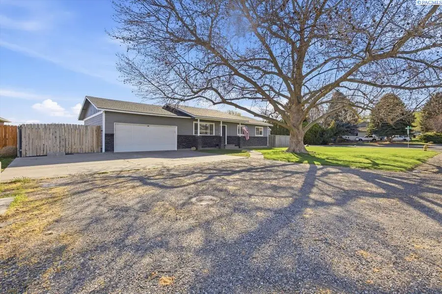 225 Mata Rd, Kennewick, WA 99338 - #3