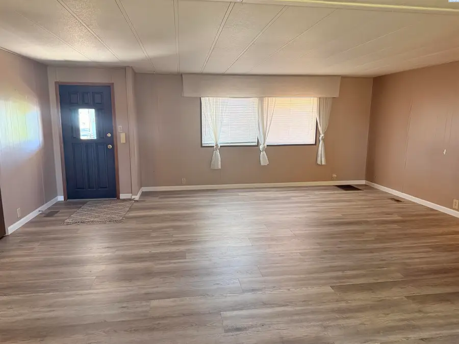 7901 W Clearwater Ave. #168, Kennewick, WA 99336 - #2