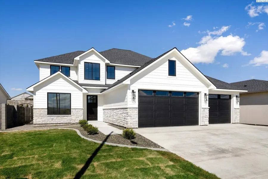 636 Lazio, Richland, WA 99352 - #2