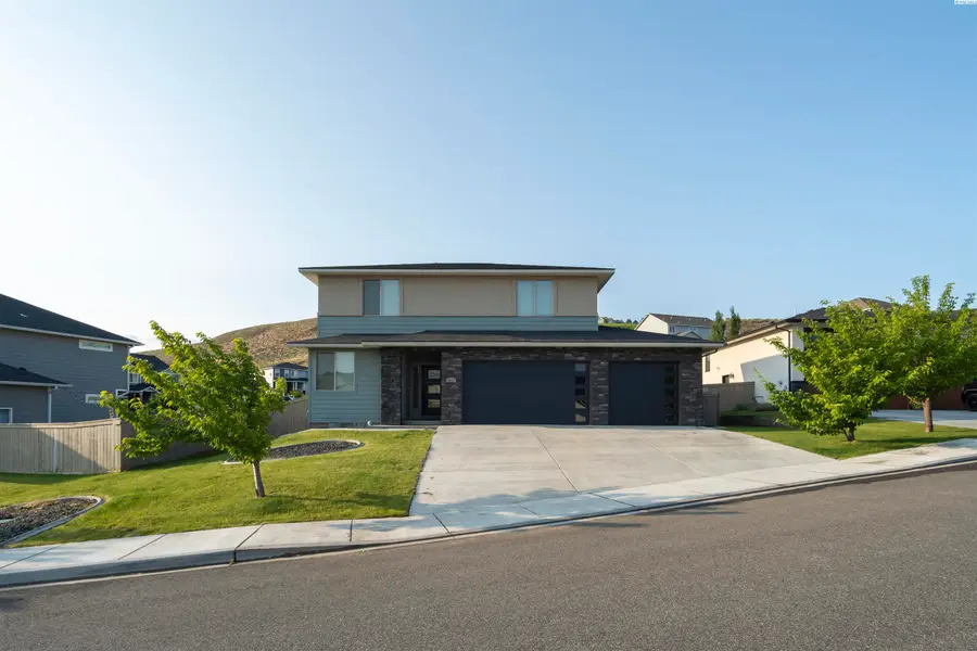 4841 Tillamook Dr, Richland, WA 99352 - #3