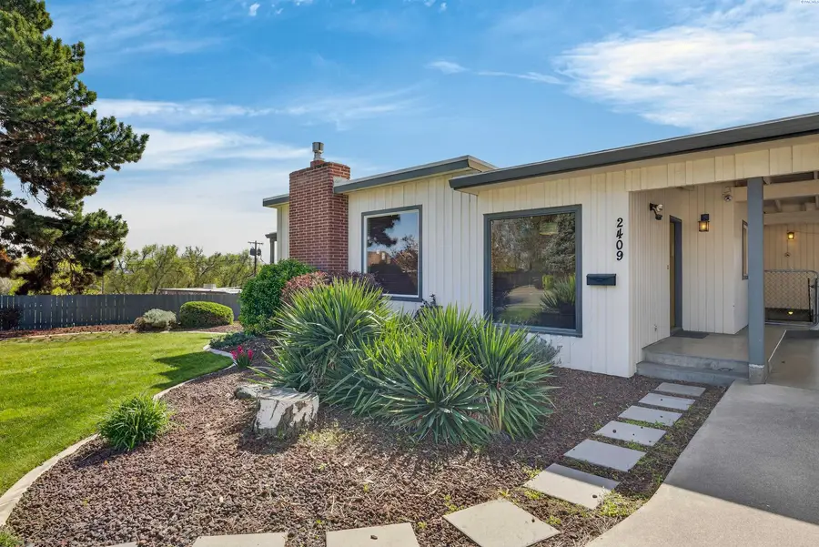 2409 W Albany Avenue, Kennewick, WA 99336 - #3