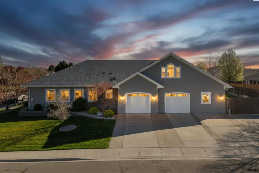 1005 Moonstone Ct, Richland, WA 99352 - #2