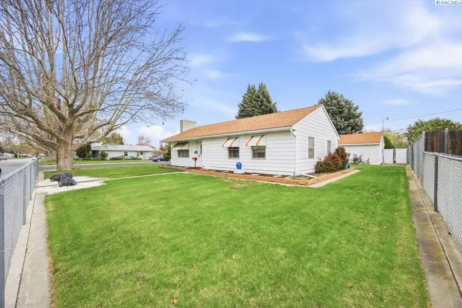 1220 Cottonwood Dr, Richland, WA 99354-3024 - #3