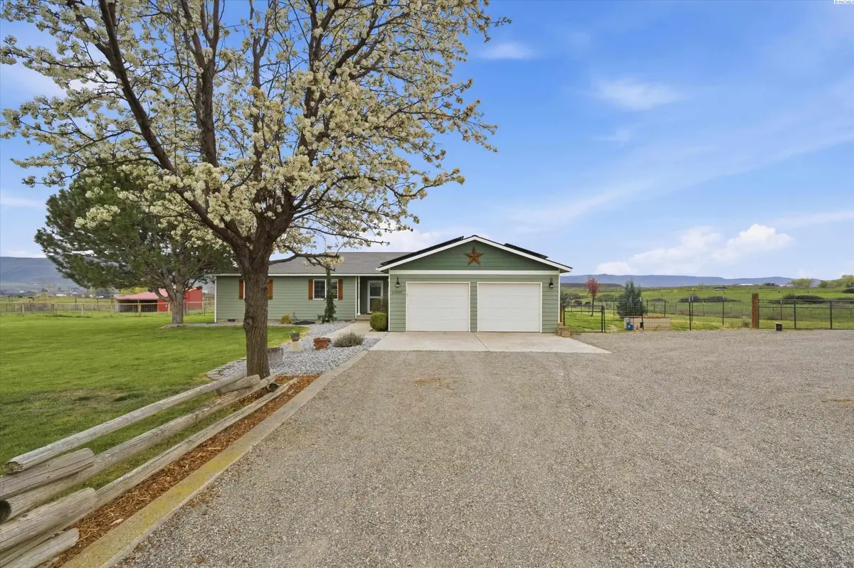 112503 W King Tull Rd, Prosser, WA 99350 - #1
