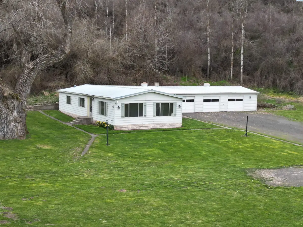 301 Klemgard Rd, Pullman, WA 99163 - #1