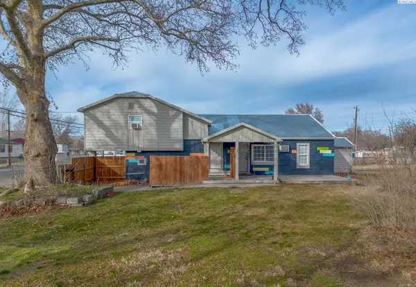 224204 E Main Street, Kennewick, WA 99337