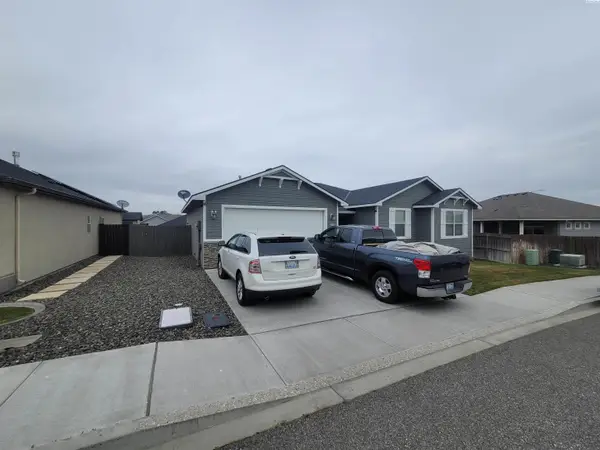 6018 W 41st Avenue, Kennewick, WA 99338