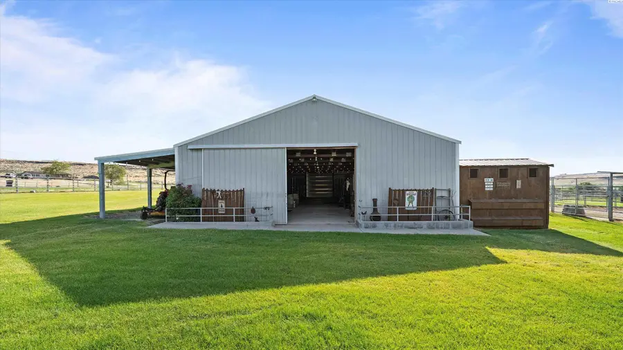 35803 W Rayhill Rd, Benton City, WA 99320 - #3