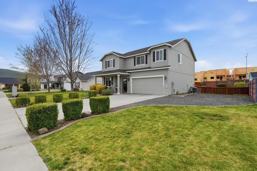 1664 Crab Apple Circle, West Richland, WA 99353 - #3