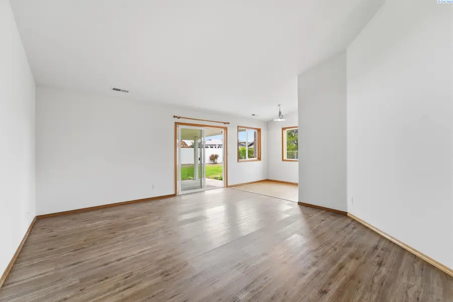 4600 Kendall Way, West Richland, WA 99353 - #3