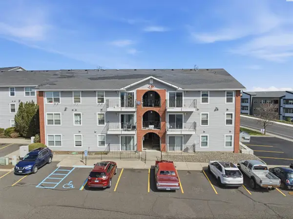 1645 NE Merman Dr #C202, Pullman, WA 99163