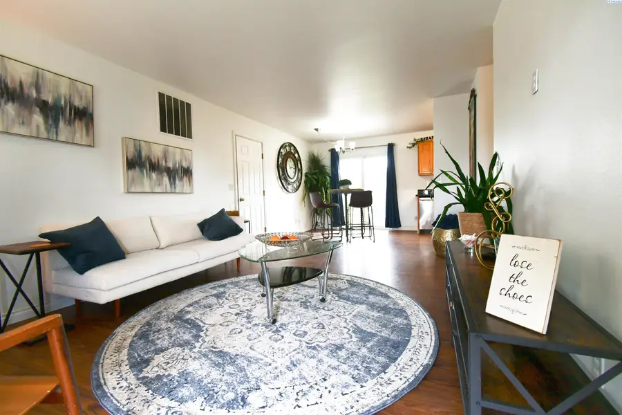 405 Belle, Benton City, WA 99320 - #2