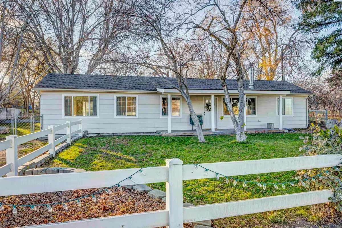 59202 N River Road, Benton City, WA 99320 - #1