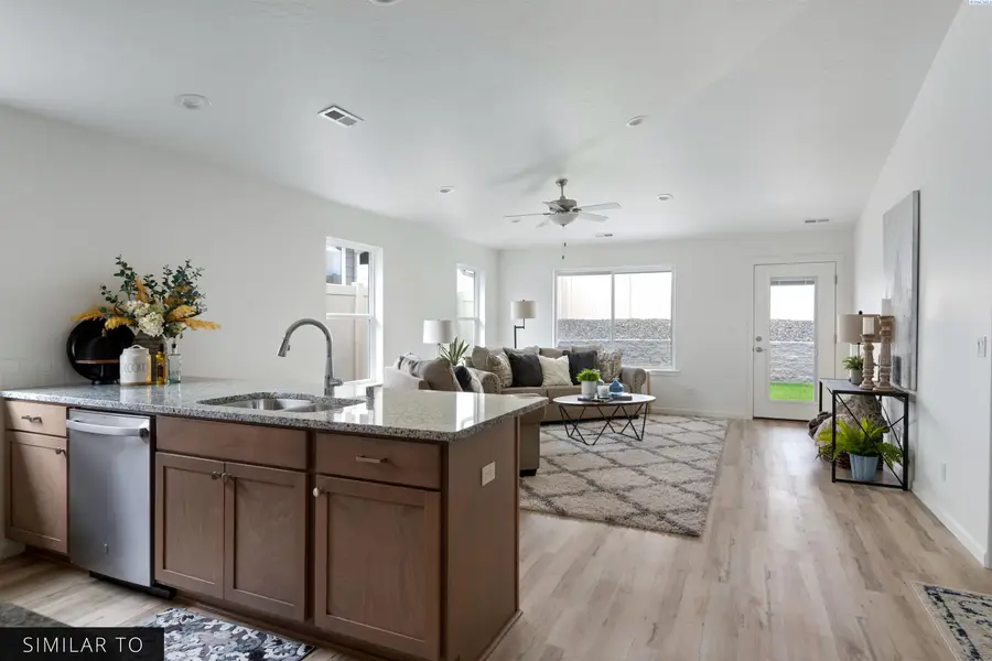 7061 W 38th Ave, Kennewick, WA 99338 - #3