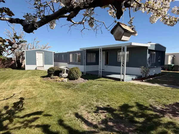 2917 W 19th Ave #22, Kennewick, WA 99336