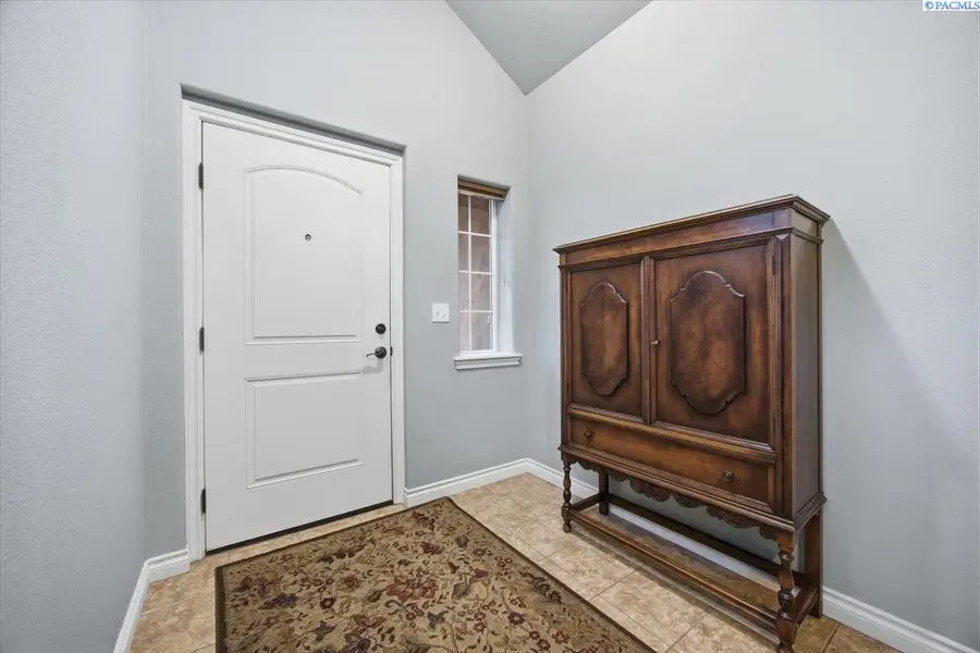 9318 Majestia Lane, Pasco, WA 99301 - #3