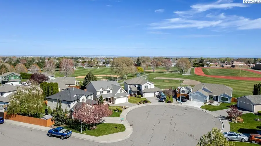 3409 S Buntin St., Kennewick, WA 99337 - #3