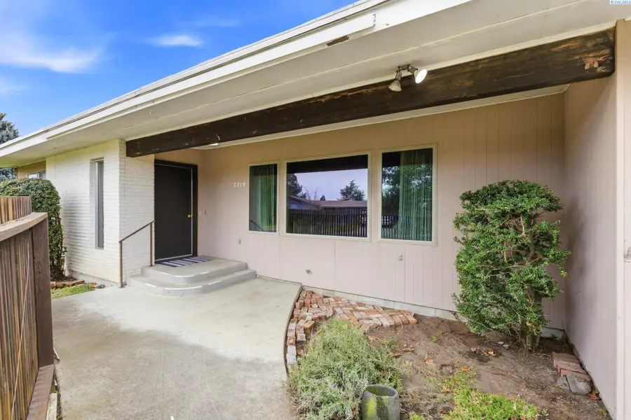 2219 Enterprise Dr, Richland, WA 99354 - #3