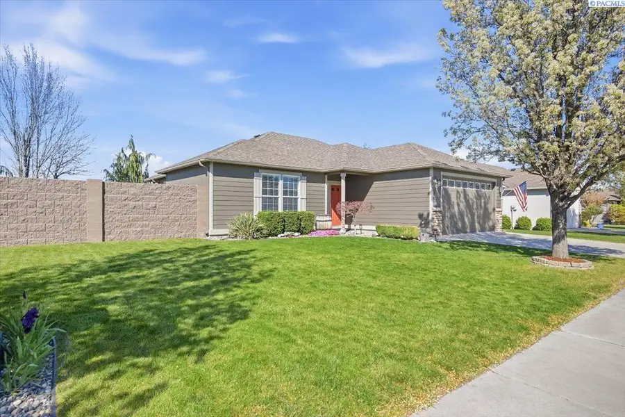 5504 W 20th Avenue, Kennewick, WA 99338 - #2