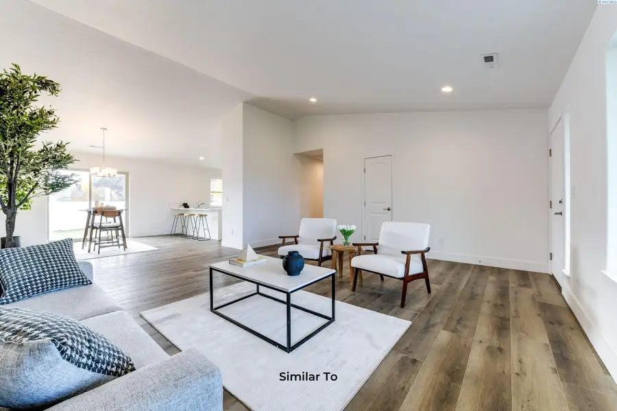 4219 Road 104, Pasco, WA 99301 - #2