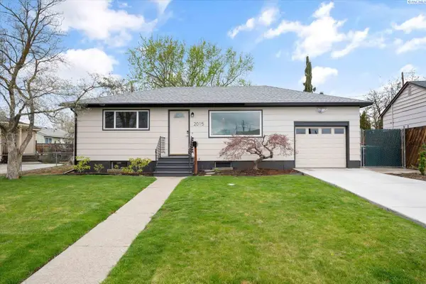 2015 Blue Ave, Richland, WA 99354