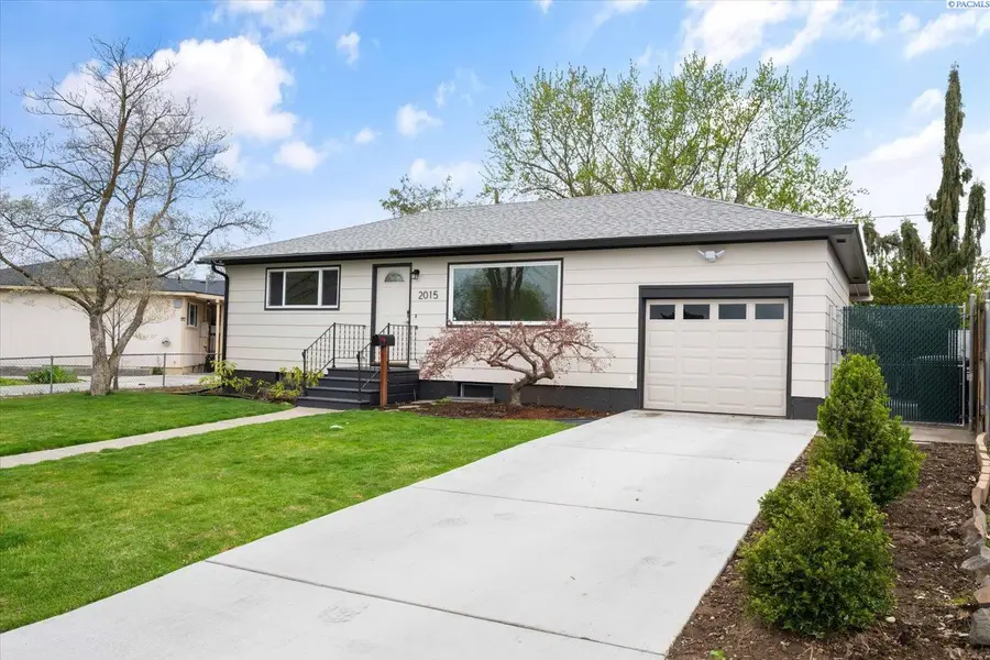 2015 Blue Ave, Richland, WA 99354 - #2