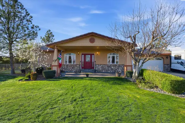 237 Reeds Road, Touchet, WA 99360