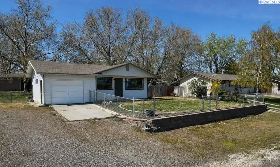 1203 12th Street, Benton City, WA 99320 - #1