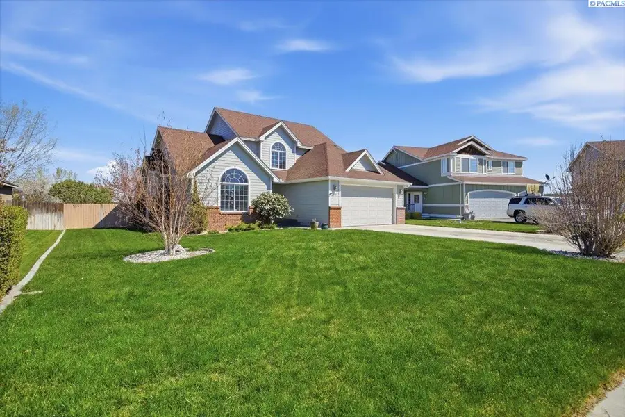 110 Erica Drive, Richland, WA 99352 - #2