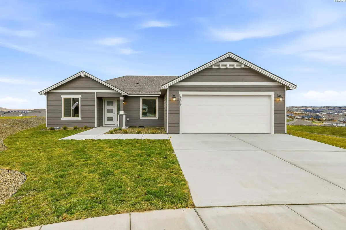 6485 W 29th Ct, Kennewick, WA 99338 - #1