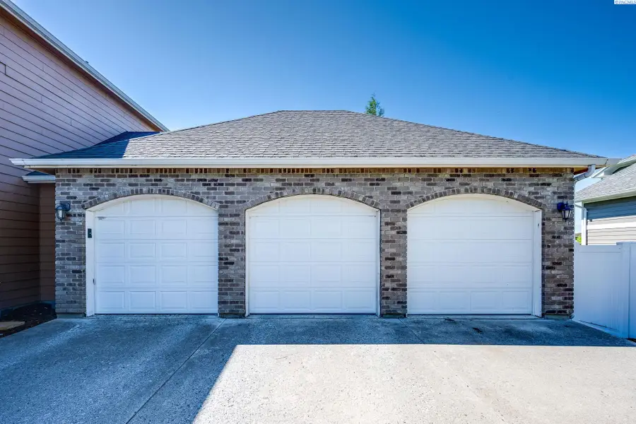 1105 SW Meyer, Pullman, WA 99163 - #2