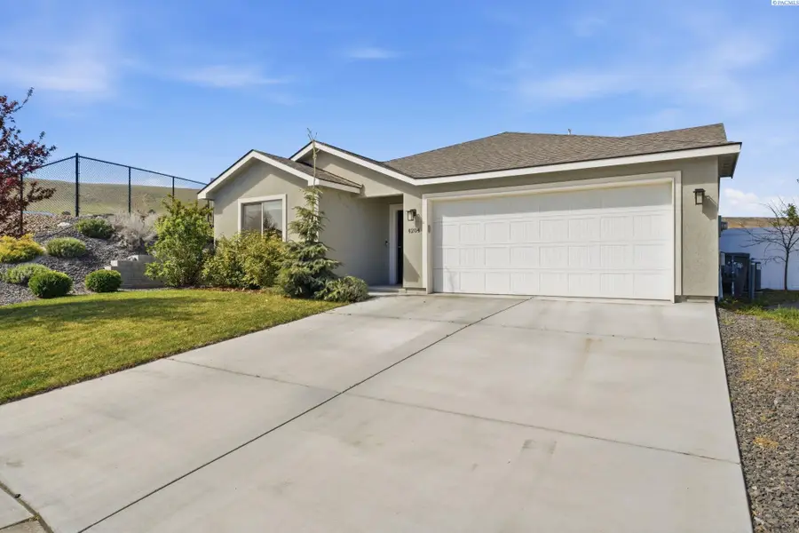 4204 S Anderson Pl, Kennewick, WA 99337 - #3