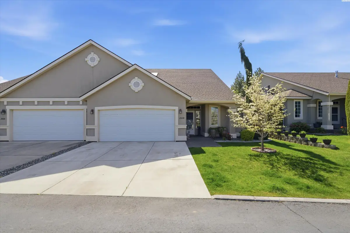 2008 Greenbrook Blvd, Richland, WA 99352-8408 - #1