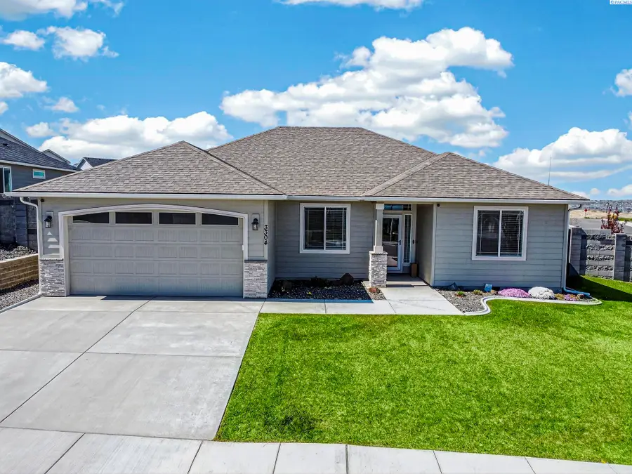 3304 S Zimmerman St, Kennewick, WA 99338 - #3