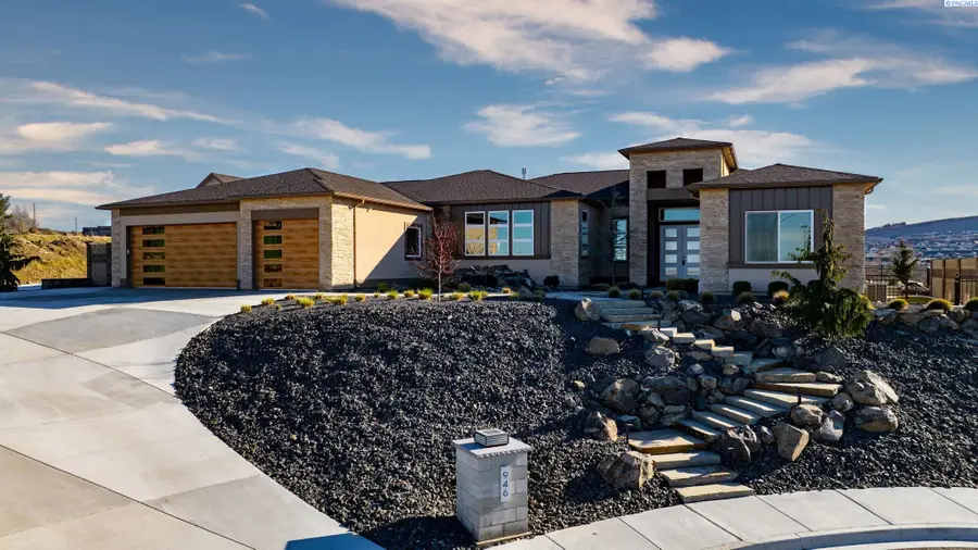 946 Heidel Ct, Richland, WA 99352 - #2