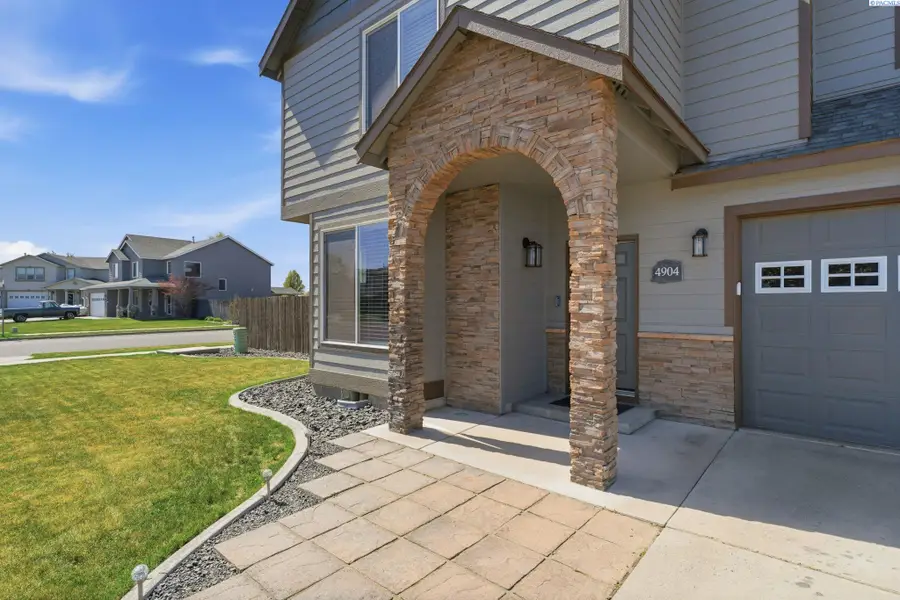 4904 Monrovia Ln, Pasco, WA 99301 - #3