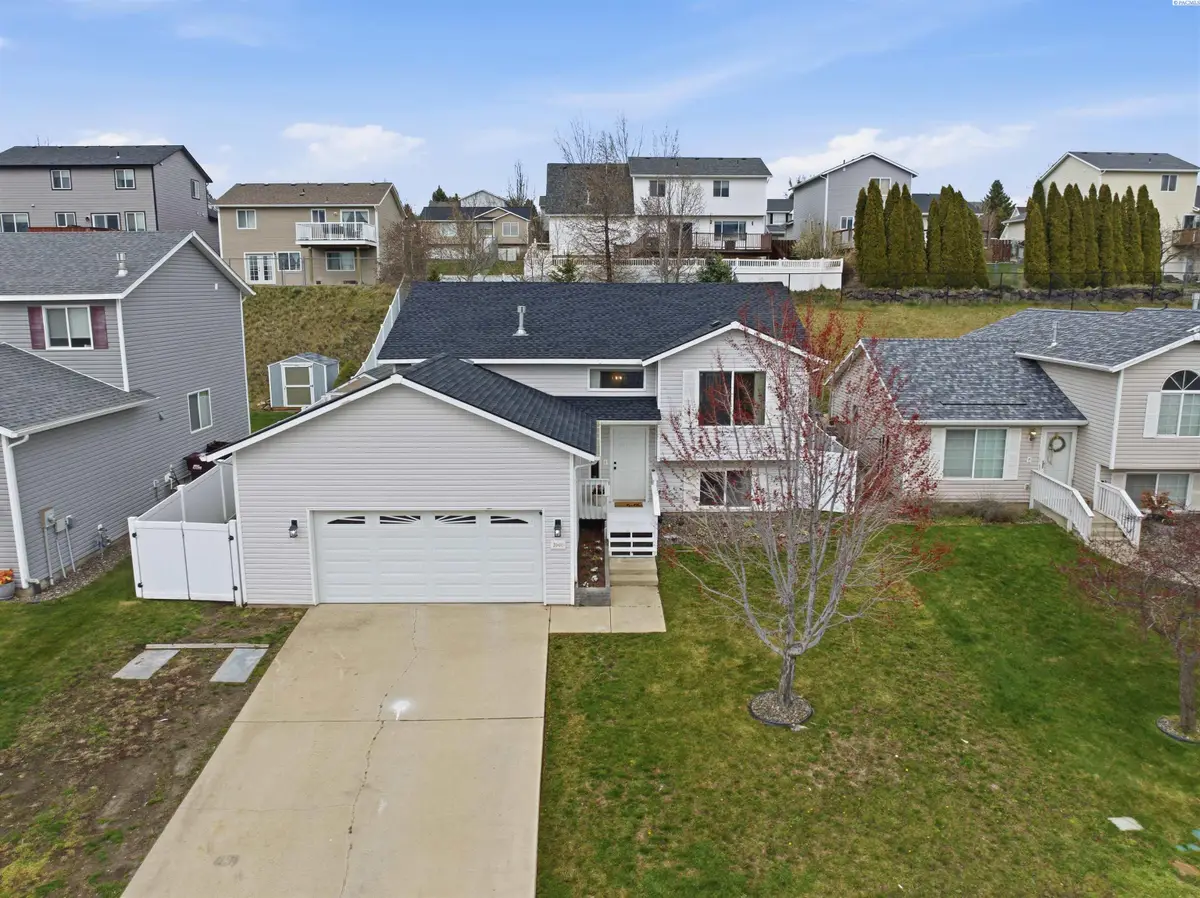 1940 NW Ventura Ct, Pullman, WA 99163 - #1