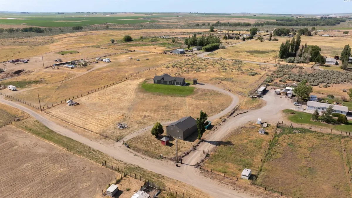 310 Tree Farm Road, Pasco, WA 99301 - #1