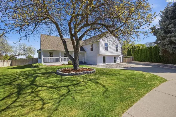 4806 W 18th Ave., Kennewick, WA 99336-1249