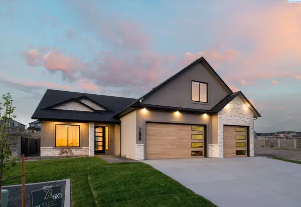 708 Lazio, Richland, WA 99352
