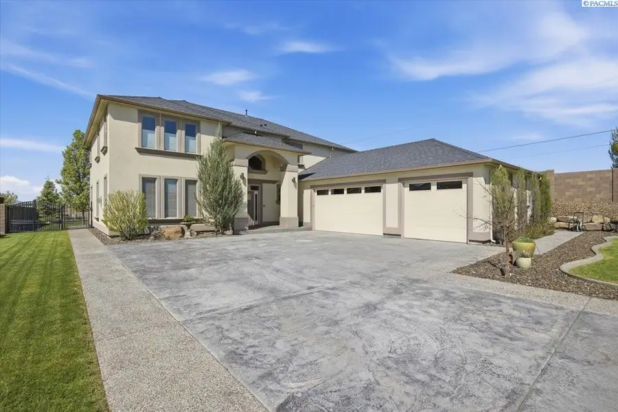 4712 Shoreline Ct, Pasco, WA 99301 - #3