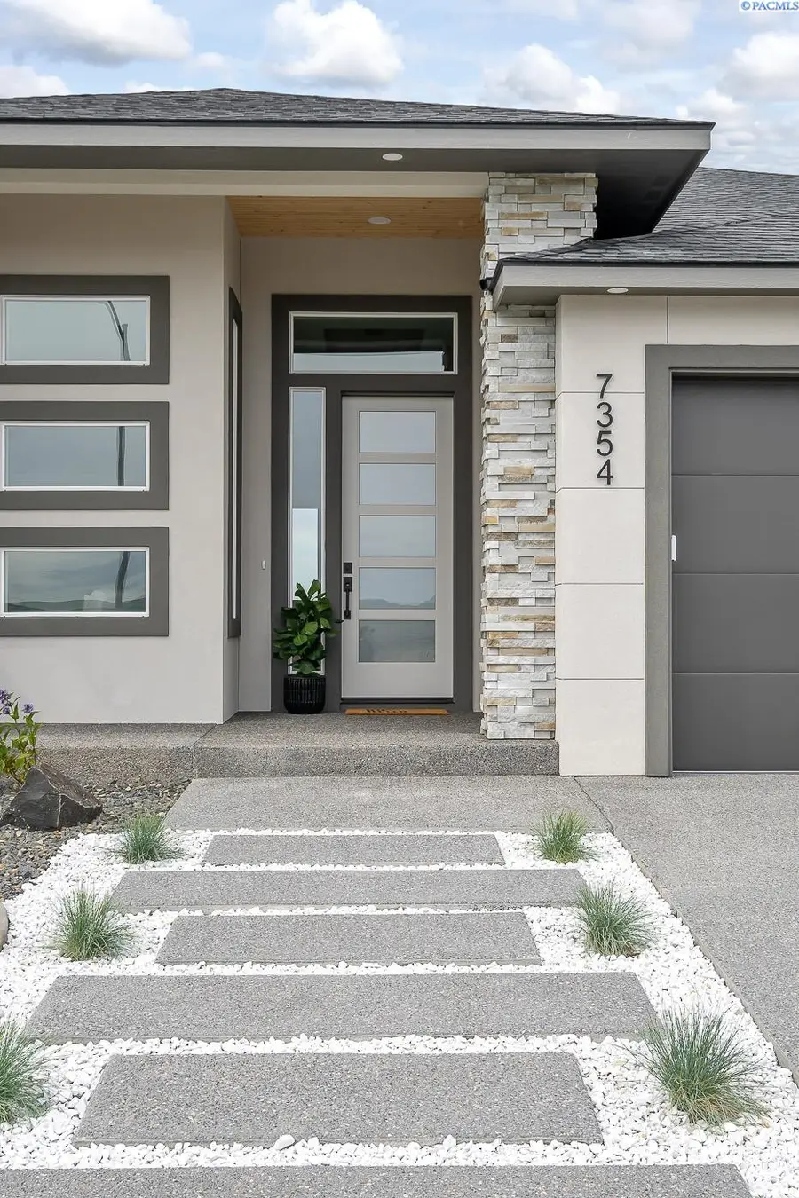 7354 W 22nd Ave, Kennewick, WA 99338 - #3