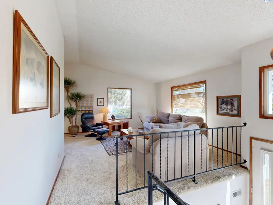 1285 SE Earthtone Ct., Pullman, WA 99163 - #2