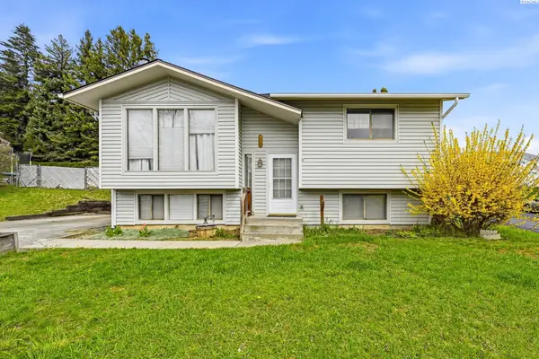 310 NW Dillon St, Pullman, WA 99163