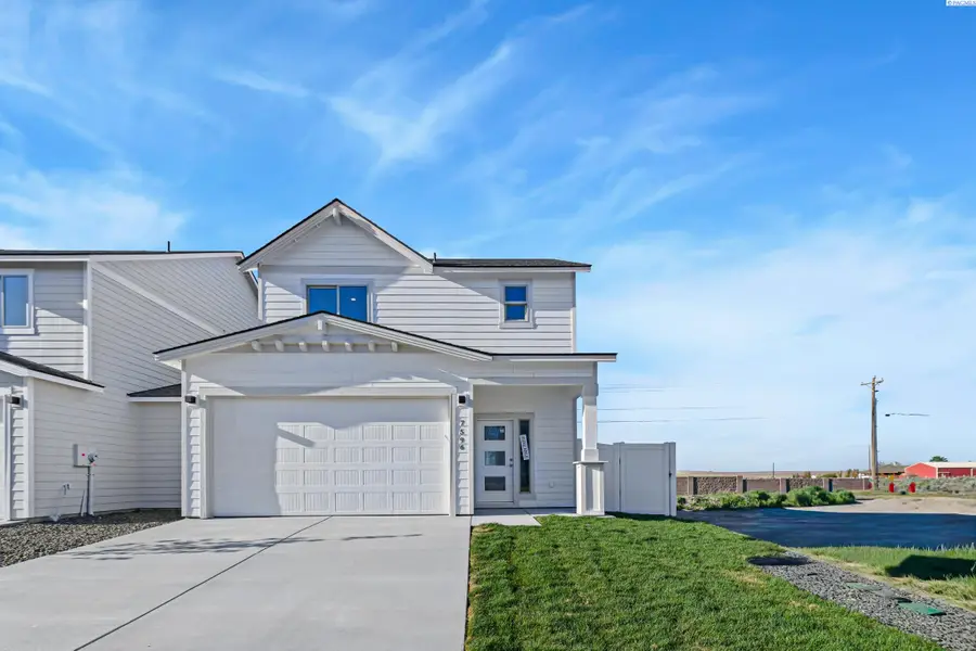 7596 Grapevine Ct, West Richland, WA 99353 - #2