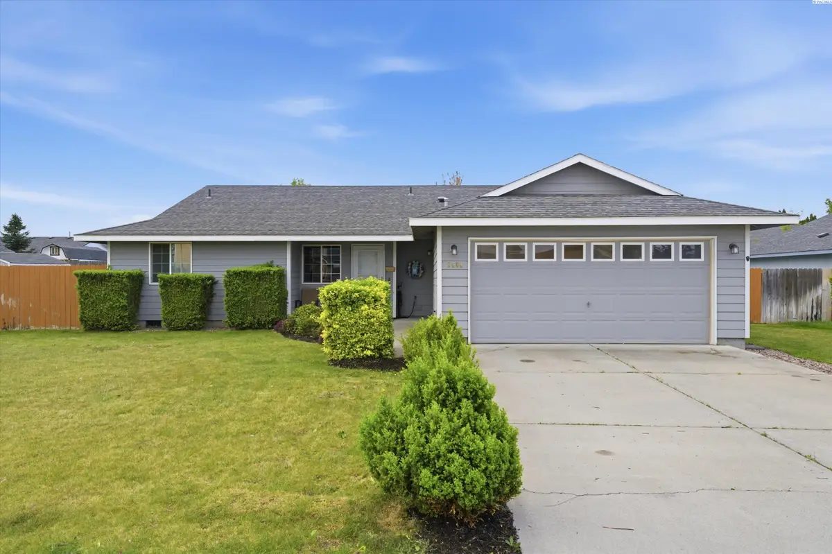 8504 Studebaker Dr, Pasco, WA 99301 - #1