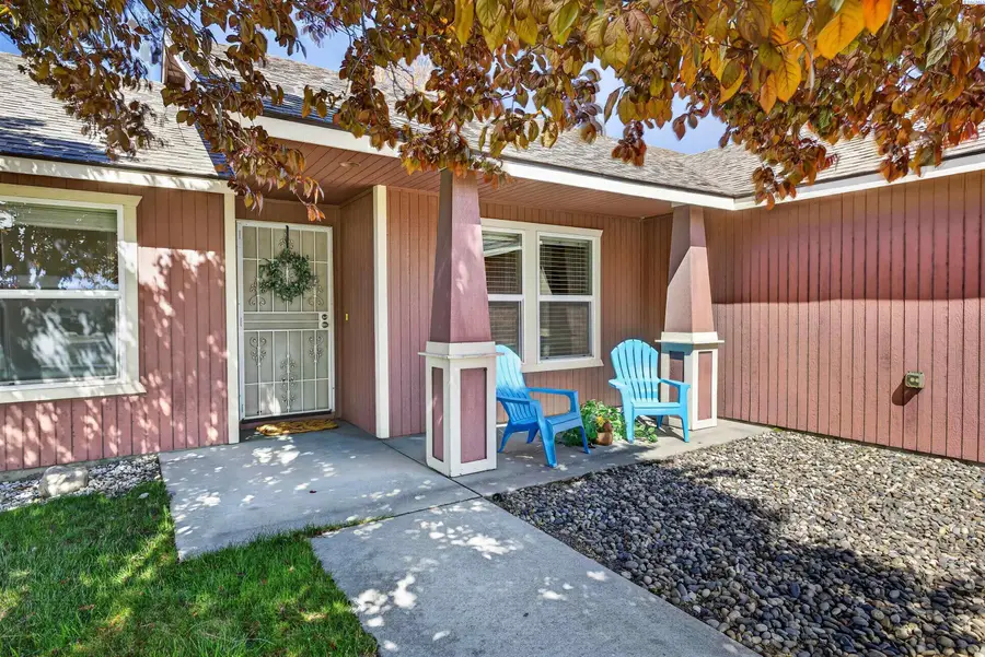 5730 Wailea Court, West Richland, WA 99353 - #2
