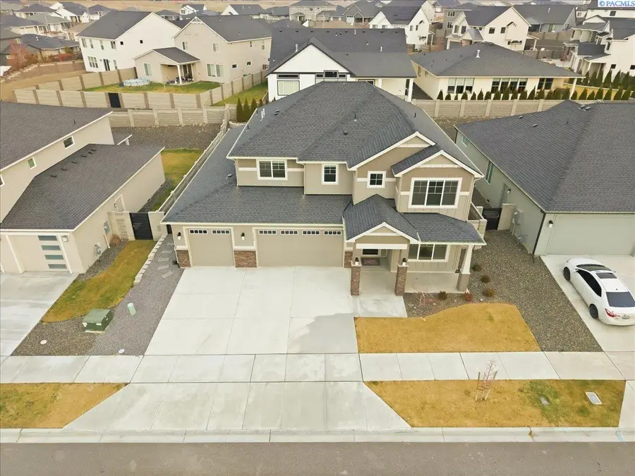 2560 Rinas Rd, Richland, WA 99352 - #3